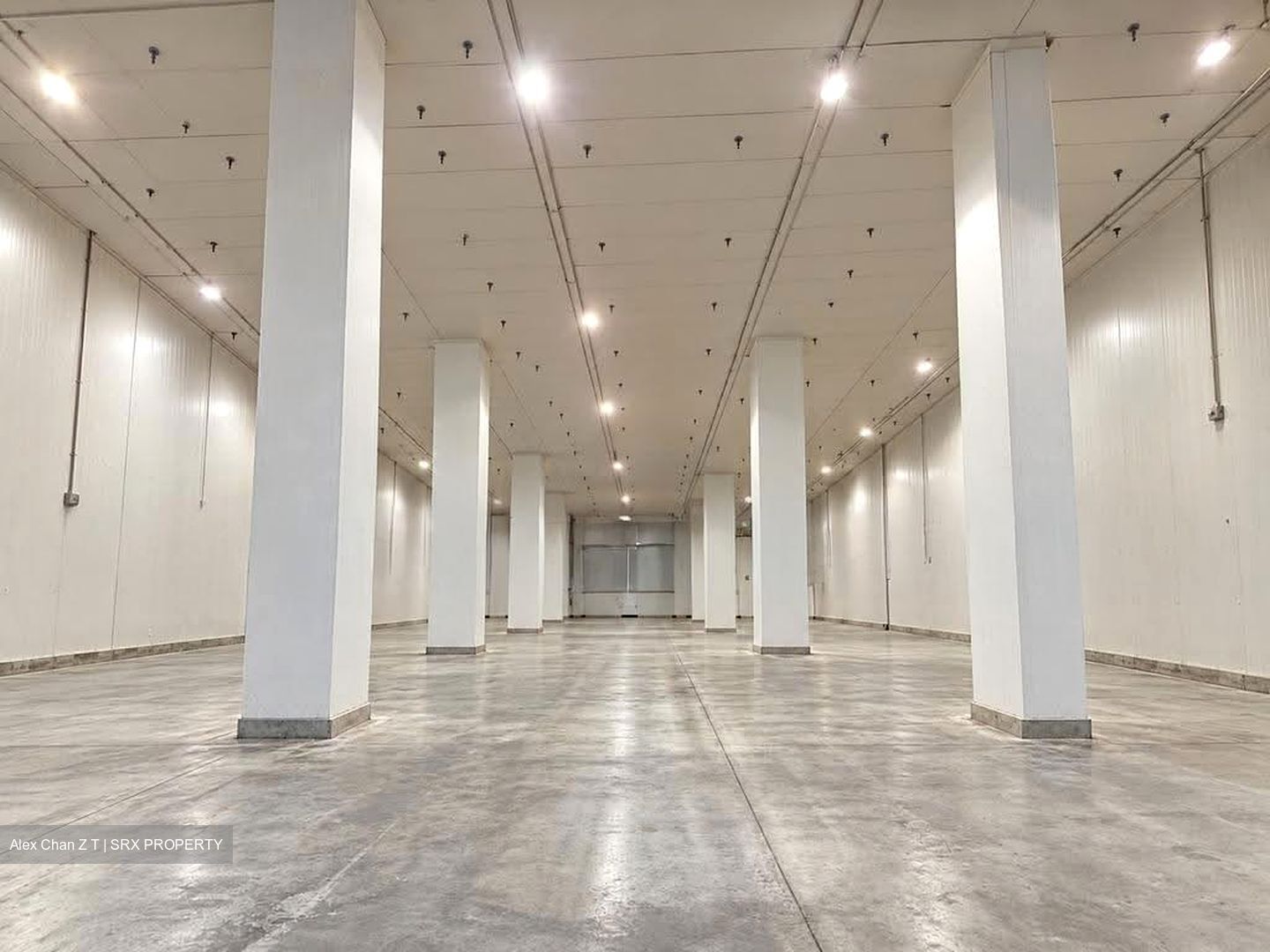Lakeside MRT (D22), Warehouse #626012551